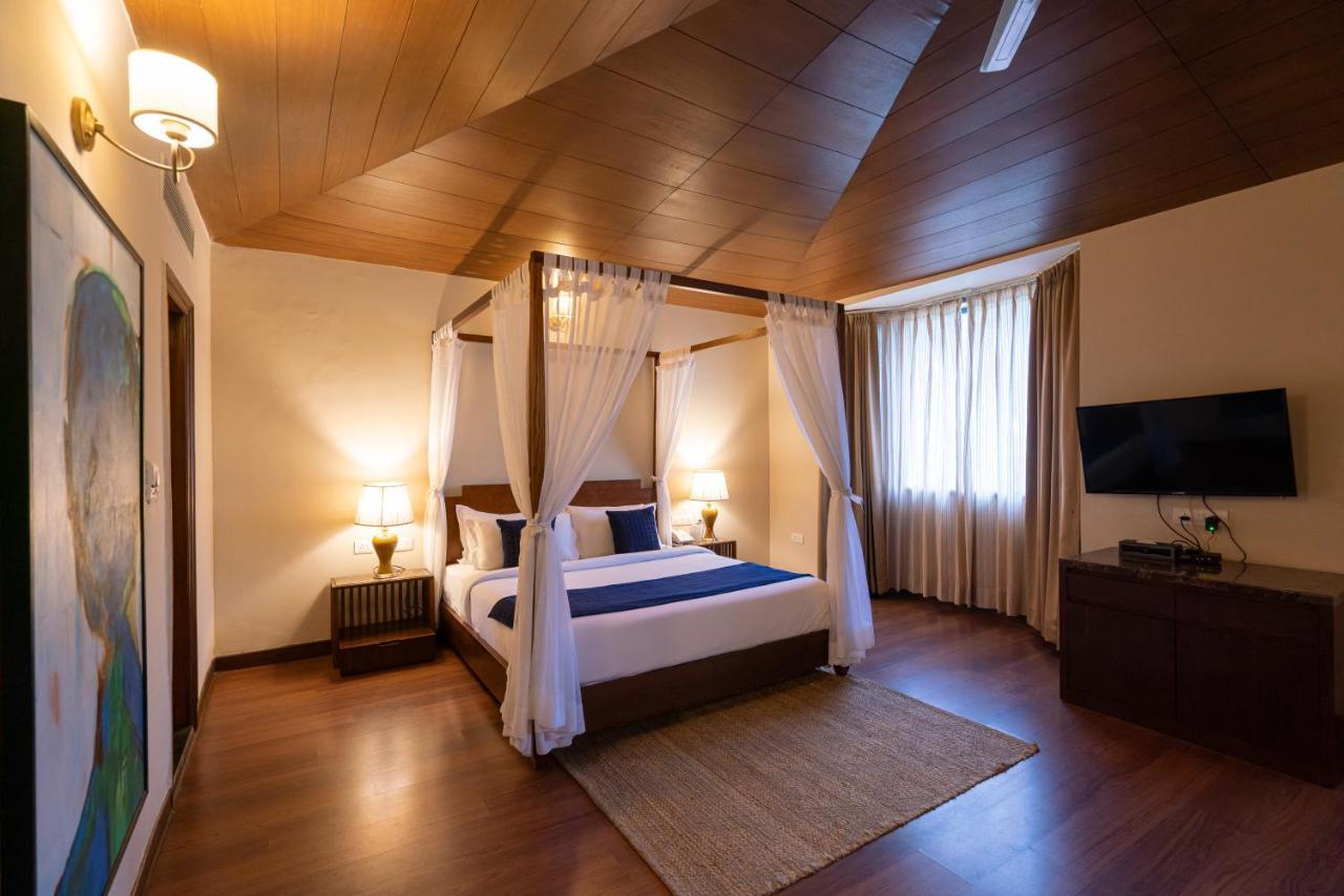 8Fold By Larisa Hotel Shimla Ngoại thất bức ảnh
