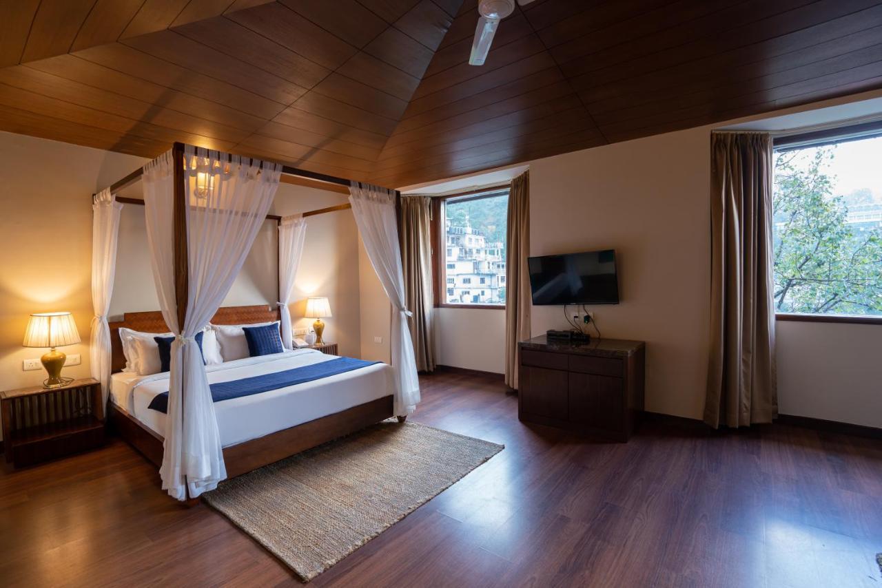 8Fold By Larisa Hotel Shimla Ngoại thất bức ảnh